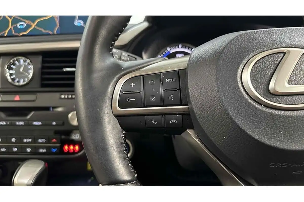 2022-lexus-rx-450h-35-rx-big-46