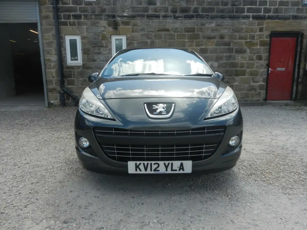 2012-peugeot-207-16-allure-5d-big-5