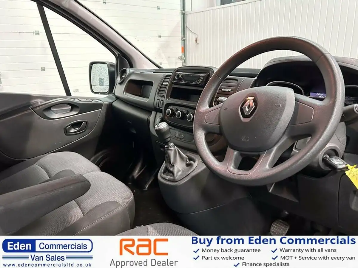 2021-renault-trafic-20dci-ll30-energy-120-business-panel-big-3