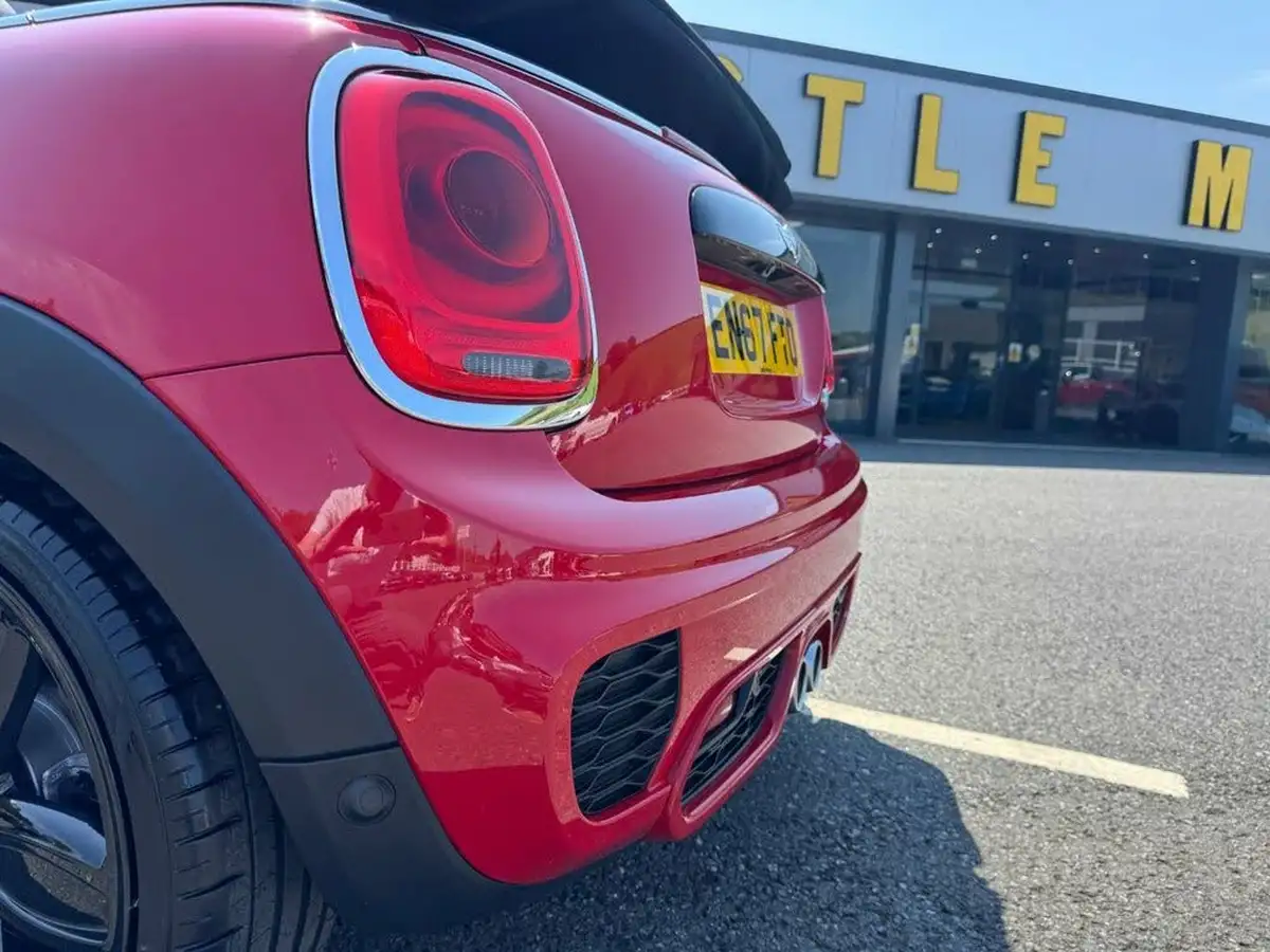 2017-mini-cooper-20-cooper-s-ss-convertible-2d-auto-big-28