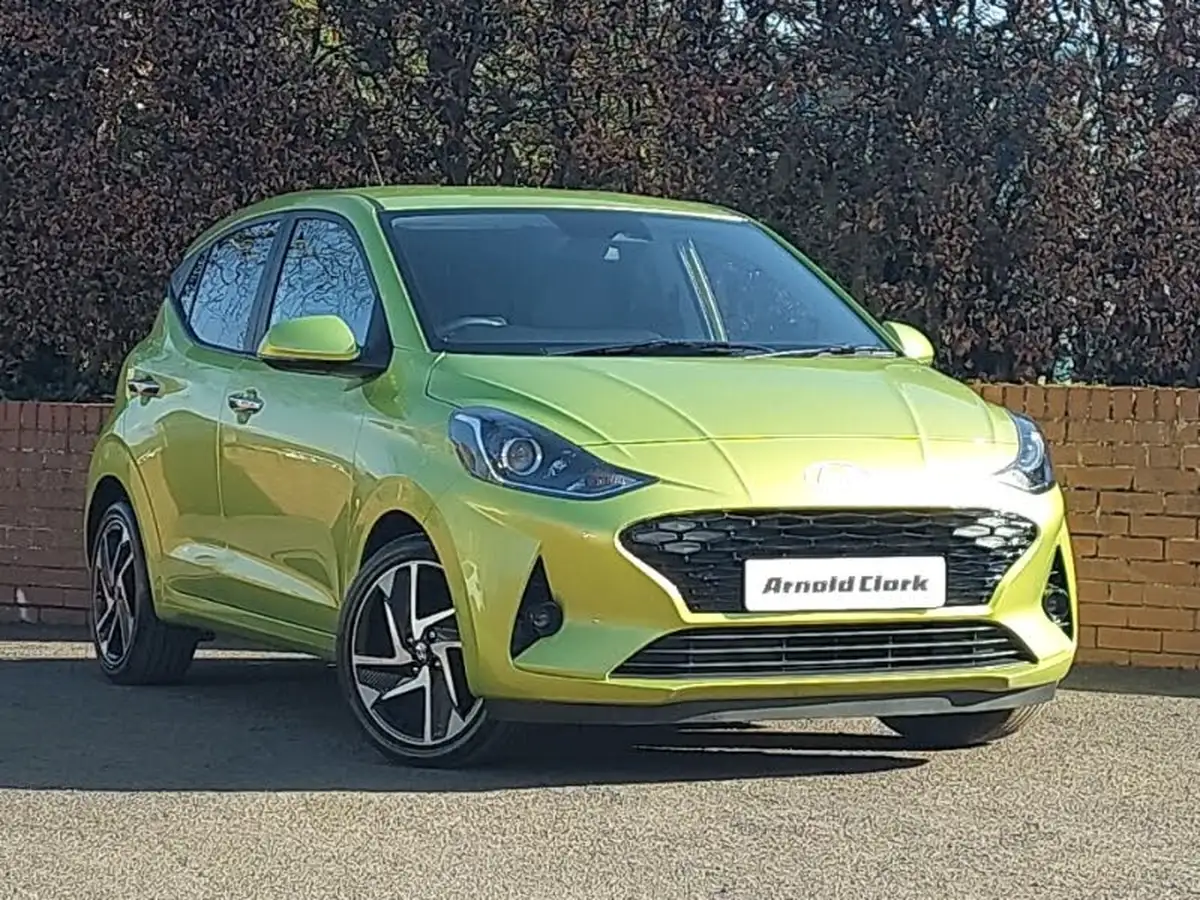 2024-hyundai-i10-10-premium-63ps-auto-big-0
