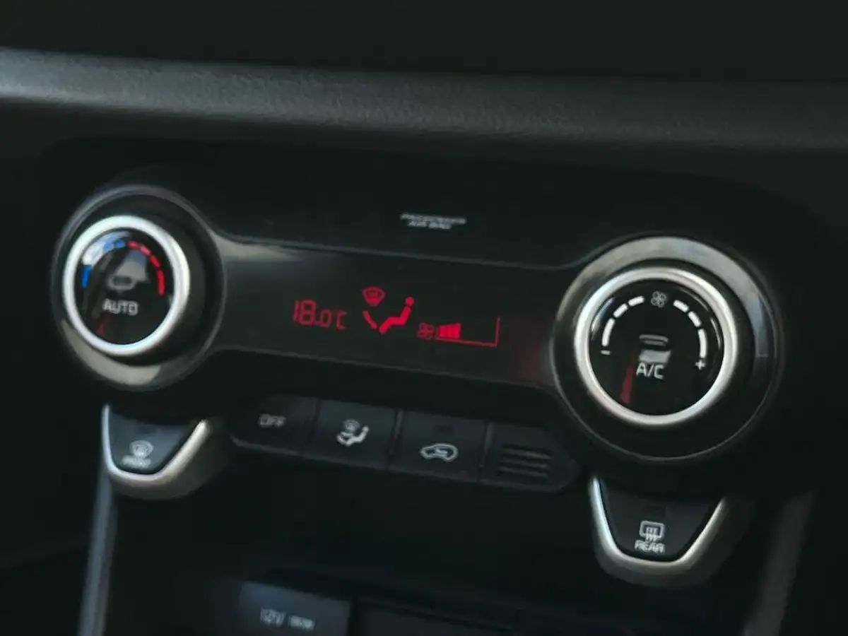 2022-kia-picanto-10-t-gdi-gt-line-s-big-16