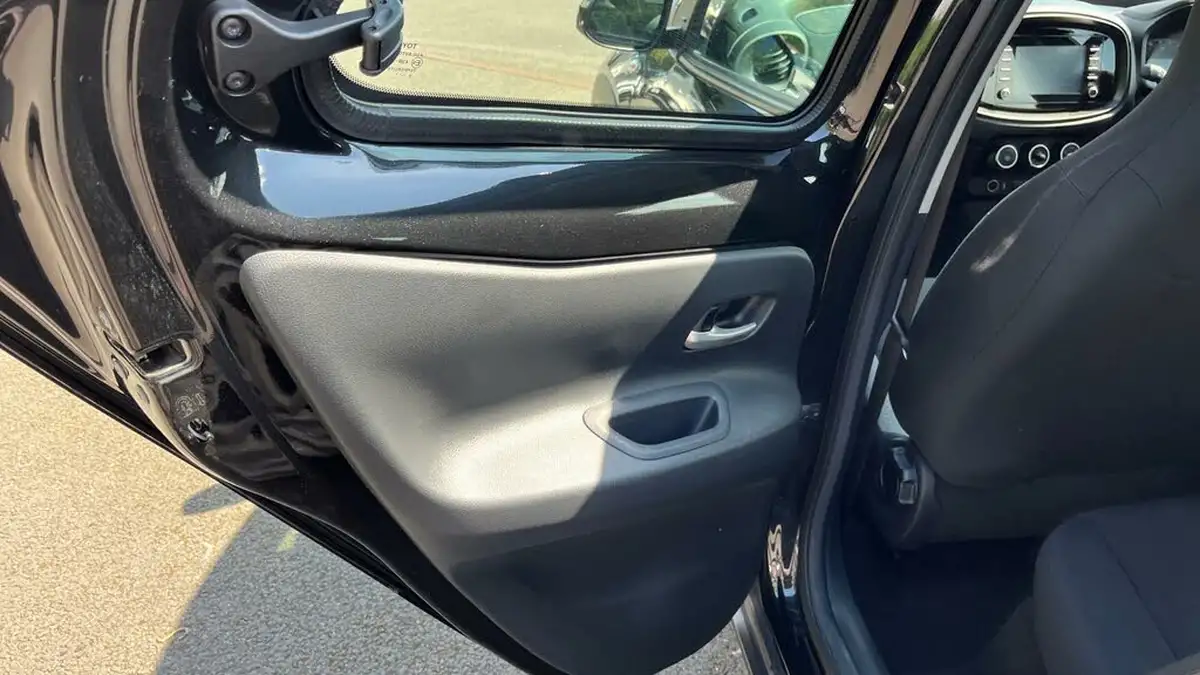 2023-toyota-aygo-x-10-vvt-i-pure-big-29