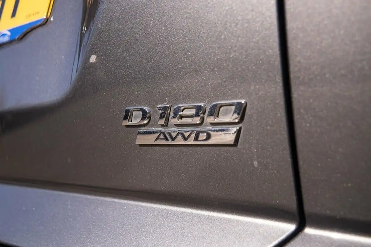 2019-jaguar-e-pace-20-i4d-r-dynamic-hse-180ps-big-45