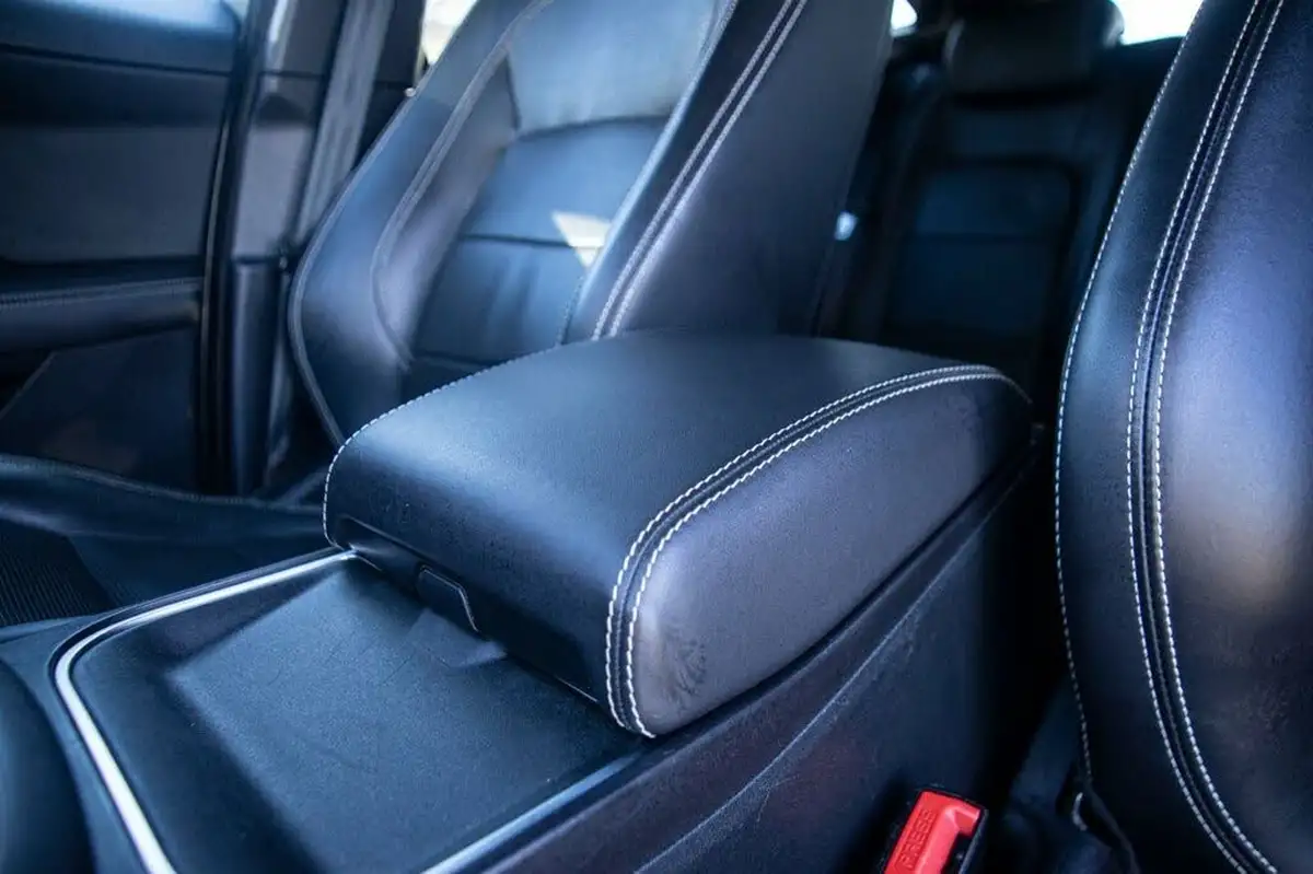 2019-jaguar-e-pace-20-i4d-r-dynamic-hse-180ps-big-21