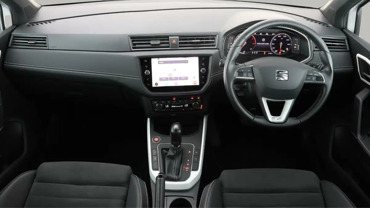 2021-seat-arona-10-tsi-xcellence-lux-110ps-dsg-big-13
