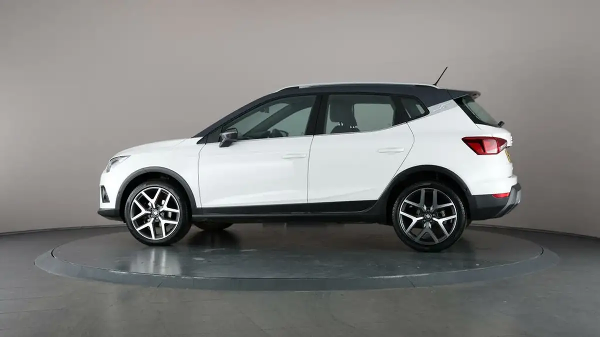2021-seat-arona-10-tsi-xcellence-lux-110ps-dsg-big-37