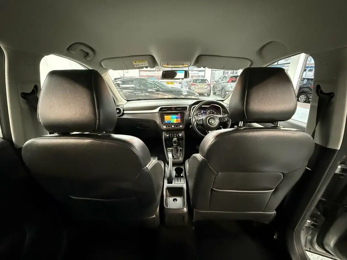 2019-mg-zs-suv-10t-gdi-exclusive-111ps-big-7
