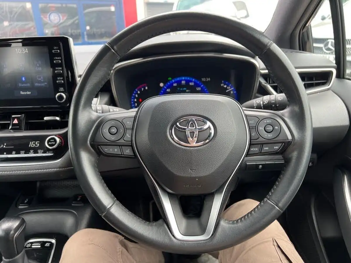 2021-toyota-corolla-20-vvt-i-icon-tech-touring-sports-big-53