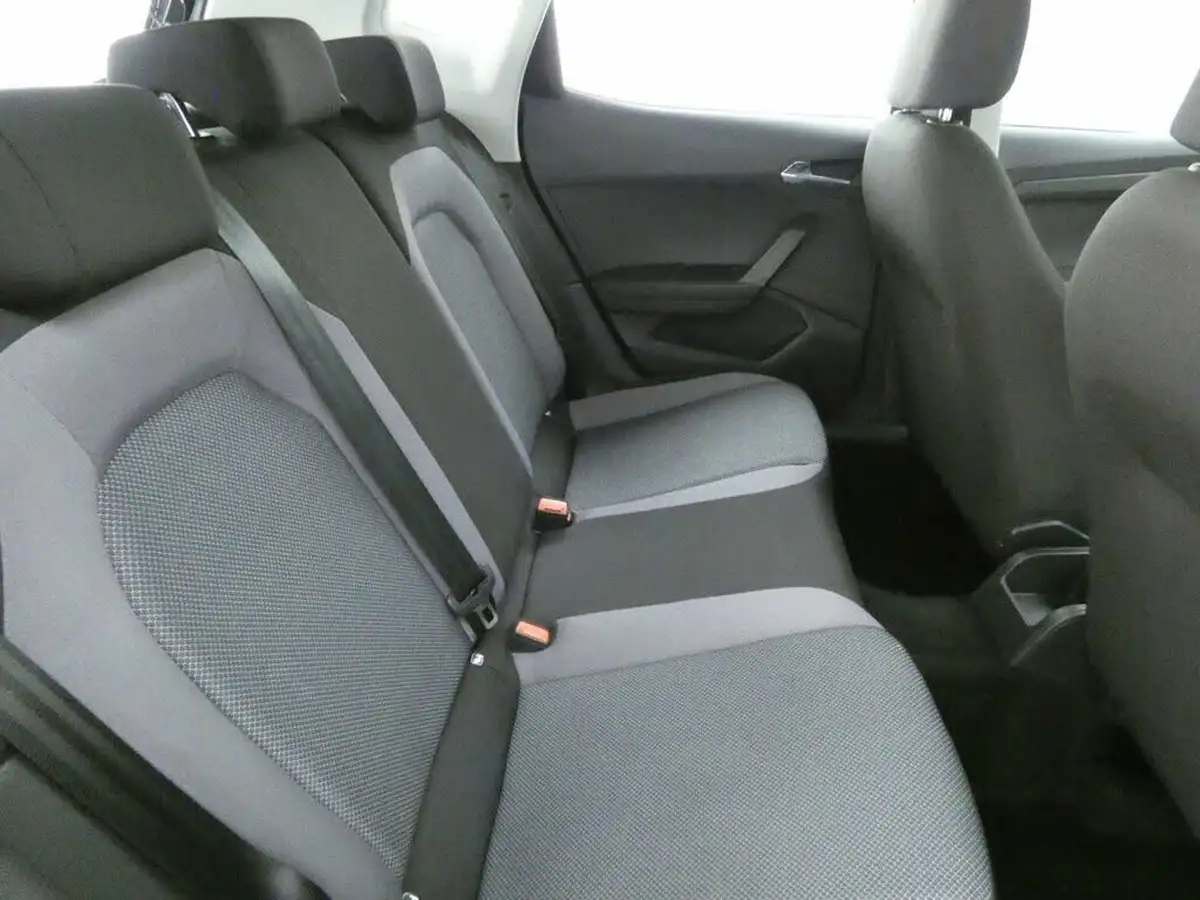 2021-seat-arona-10-tsi-se-technology-95ps-big-18
