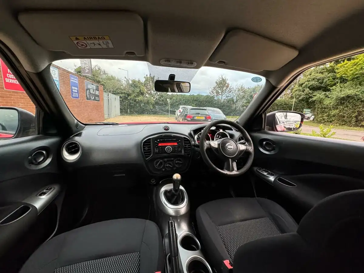 2015-nissan-juke-16-visia-big-7