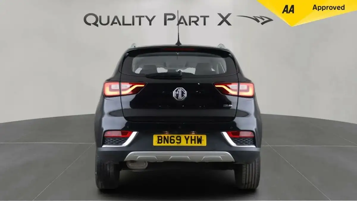 2019-mg-zs-suv-10t-gdi-exclusive-111ps-big-5