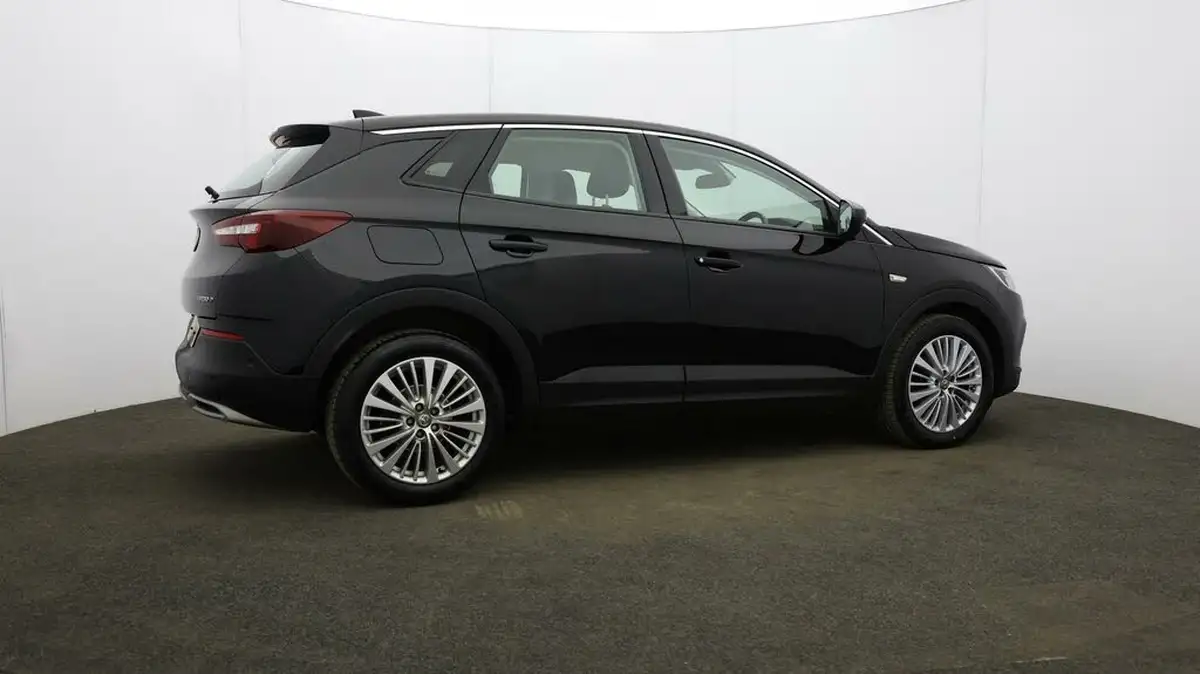 2019-vauxhall-grandland-x-15td-sport-nav-big-54