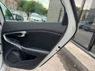 2016-volvo-v40-20td-d3-r-design-nav-small-47