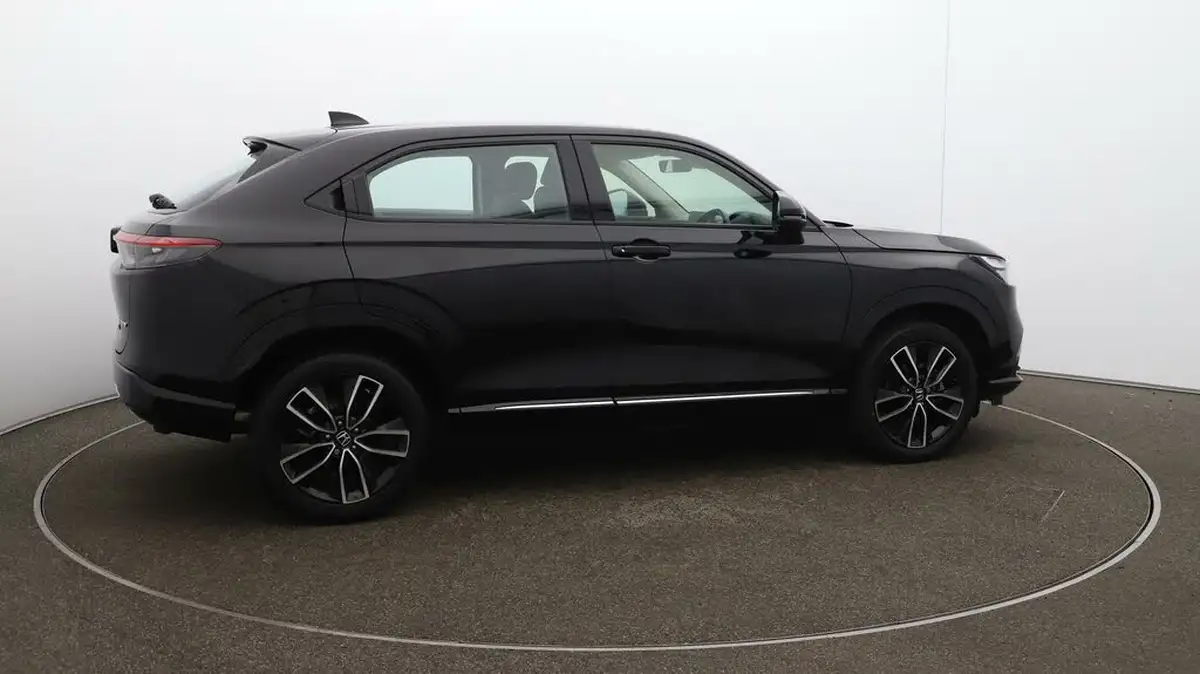 2022-honda-hr-v-15-i-mmd-advance-big-48