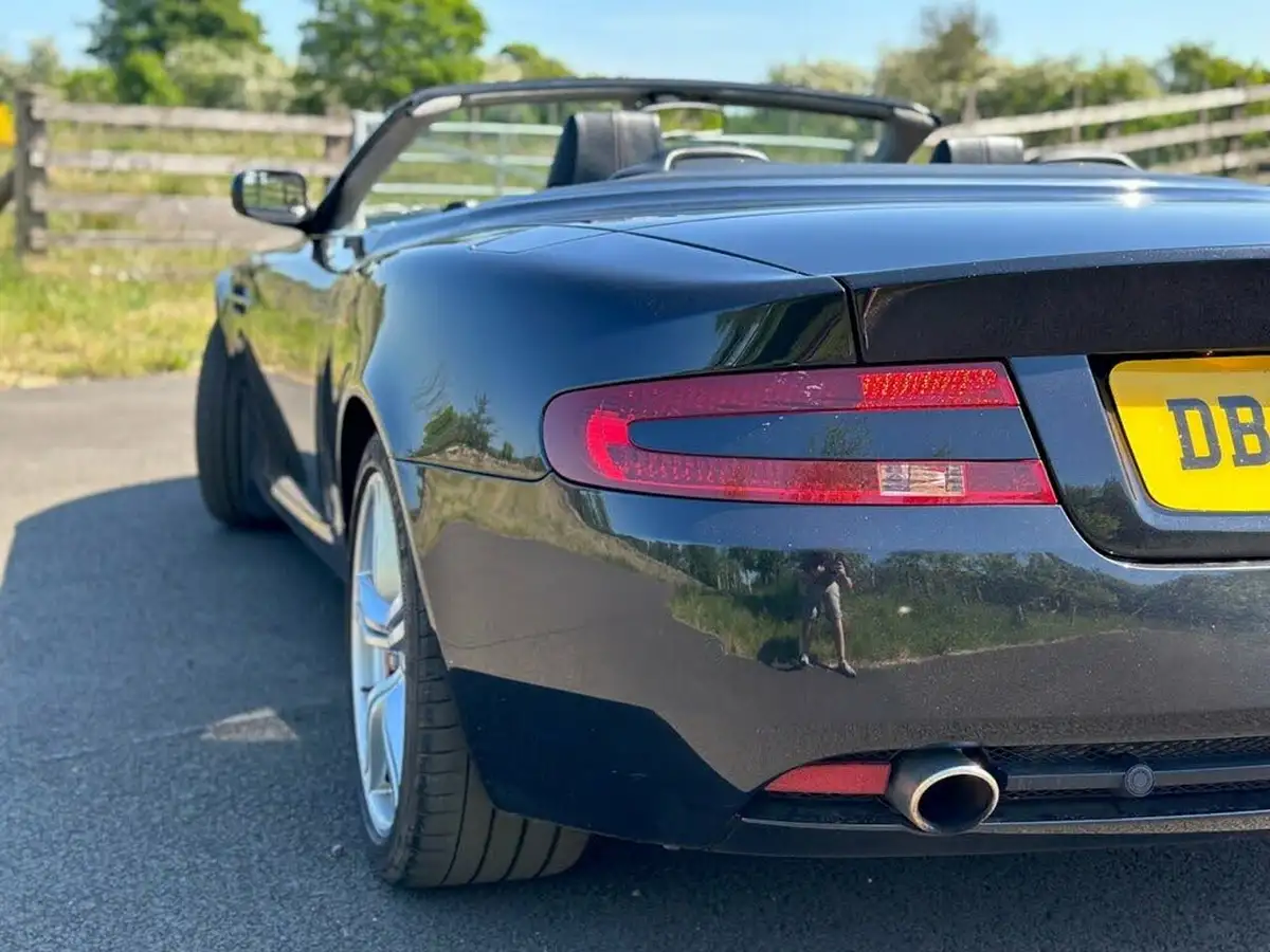 2008-aston-martin-db9-59-volante-touchtronic-ii-big-17