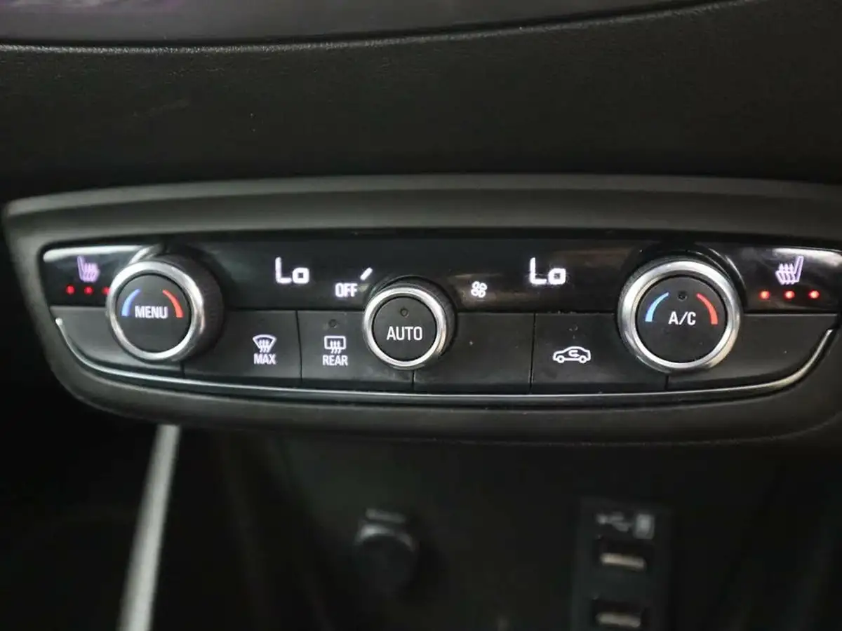 2021-vauxhall-crossland-12i-elite-edition-big-28