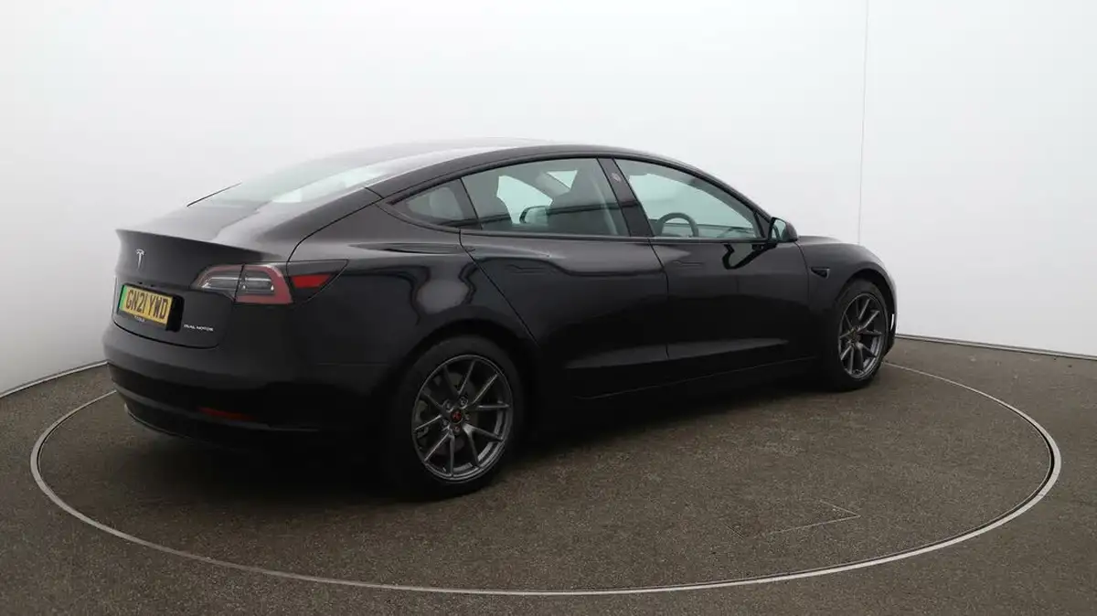 2021-tesla-model-3-e-long-range-4x4-big-51