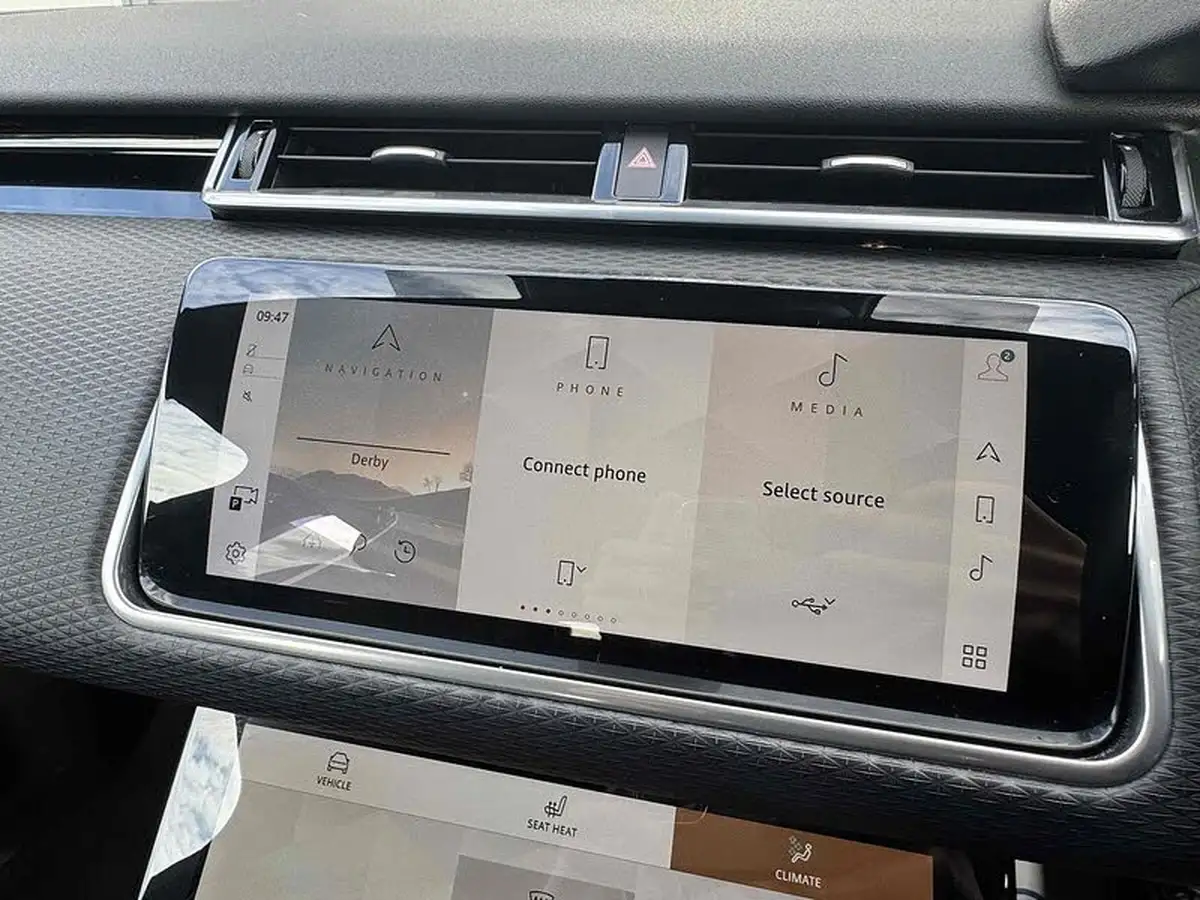 2022-land-rover-range-rover-velar-20-d200-r-dynamic-se-big-40