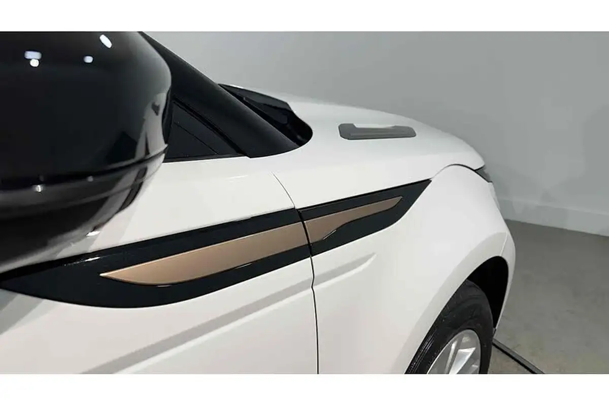 2022-land-rover-range-rover-evoque-20-d200-r-dynamic-s-big-16