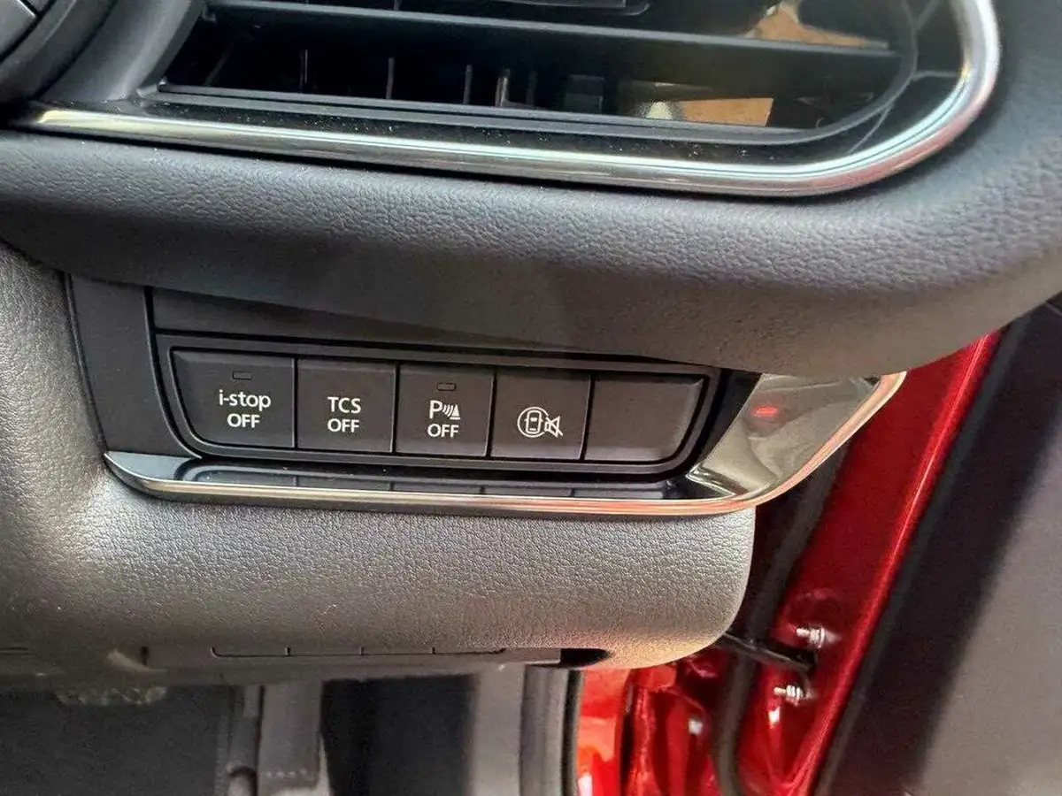 2025-mazda-cx-30-20-e-skyactiv-x-exclusive-line-auto-big-39