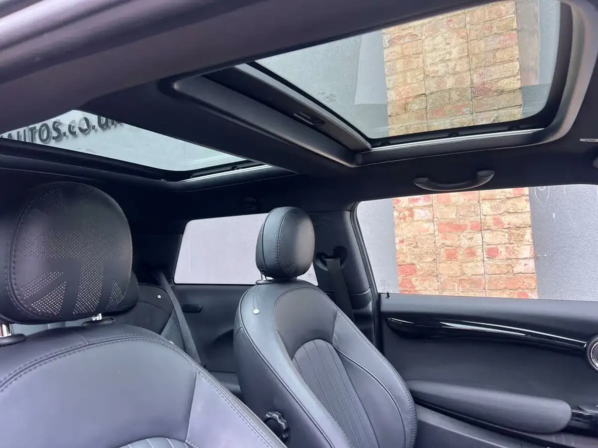 2019-mini-cooper-20-cooper-s-exclusive-189bhp-hatchback-3d-auto-big-15