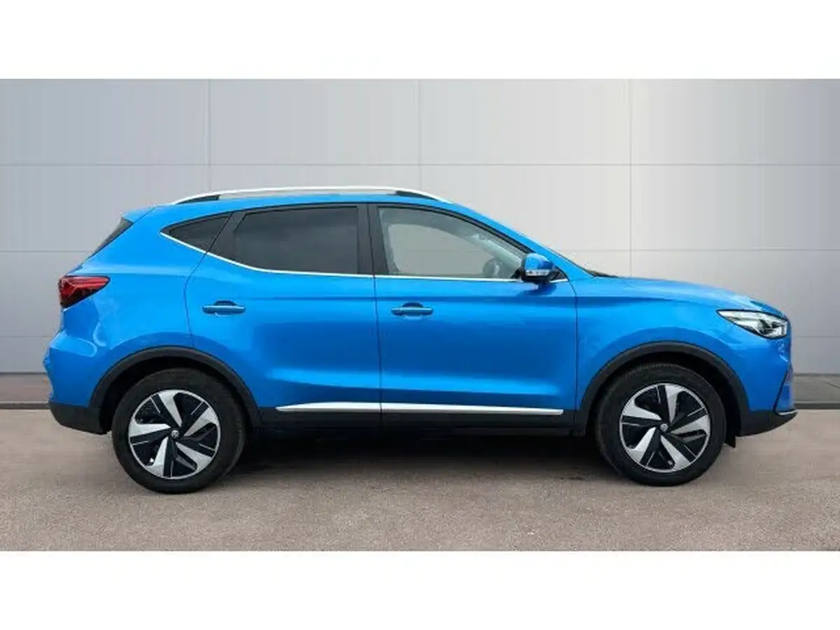 2024-mg-zs-suv-e-trophy-connect-ev-156ps-long-range-big-4