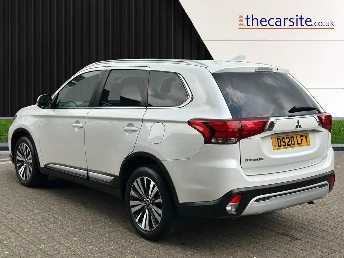 2020-mitsubishi-outlander-20-exceed-big-1