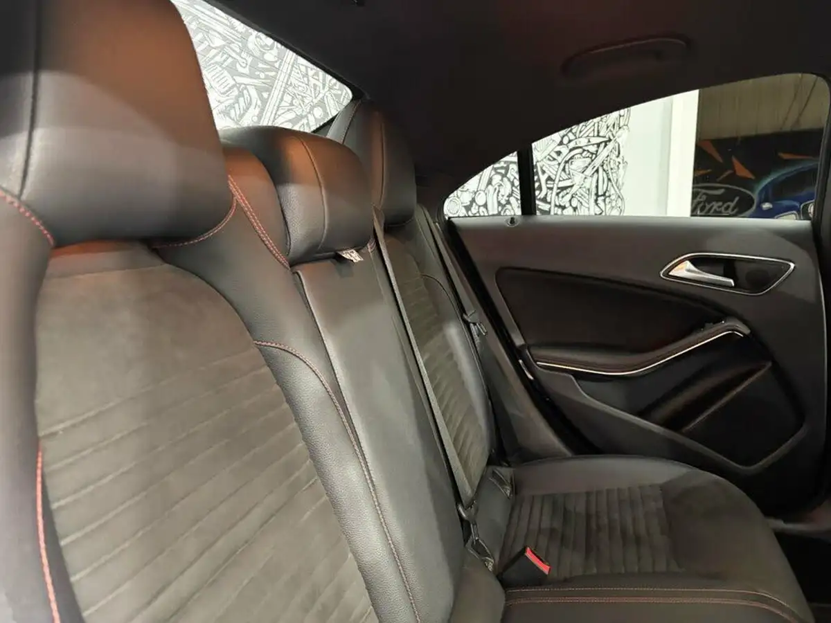 2014-mercedes-benz-cla-21cdi-cla-200-amg-sport-136bhp-ss-big-27