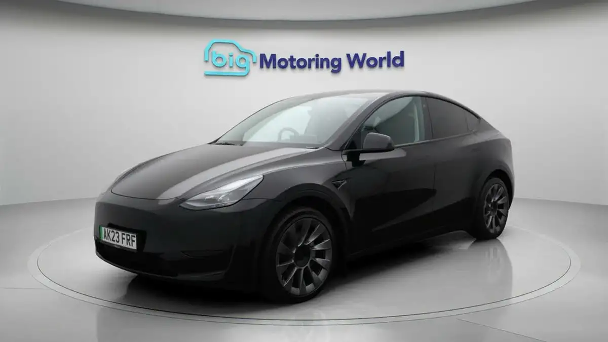 2023-tesla-model-y-e-rwd-big-3