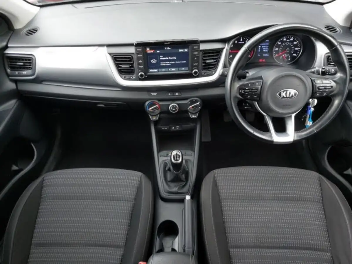 2018-kia-stonic-10-t-gdi-2-big-2