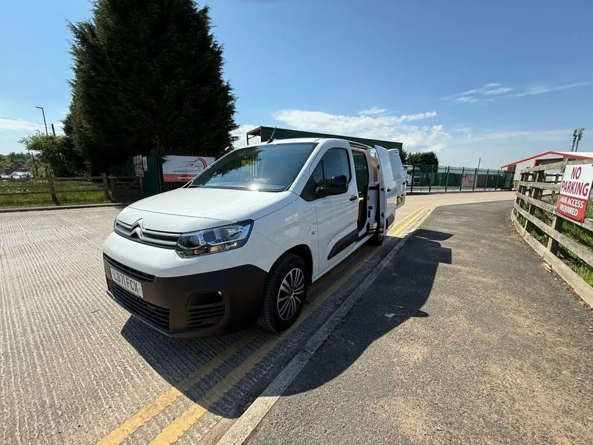 2021-citroen-berlingo-15bluehdi-1000-enterprise-pro-100pseu6d-big-41