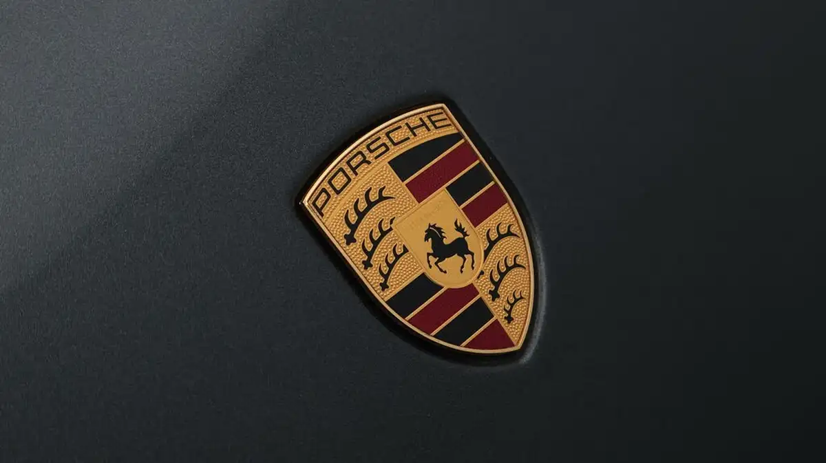 2021-porsche-macan-20-245ps-big-21