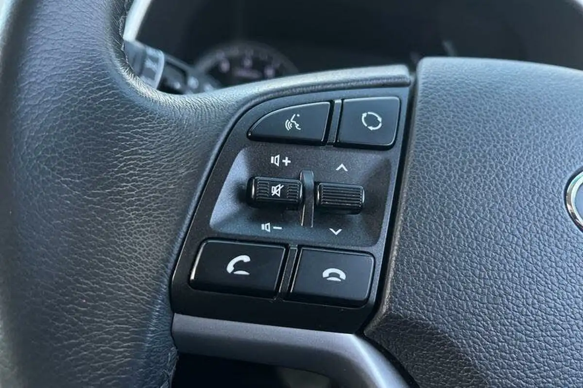 2019-hyundai-tucson-16-gdi-se-nav-big-33