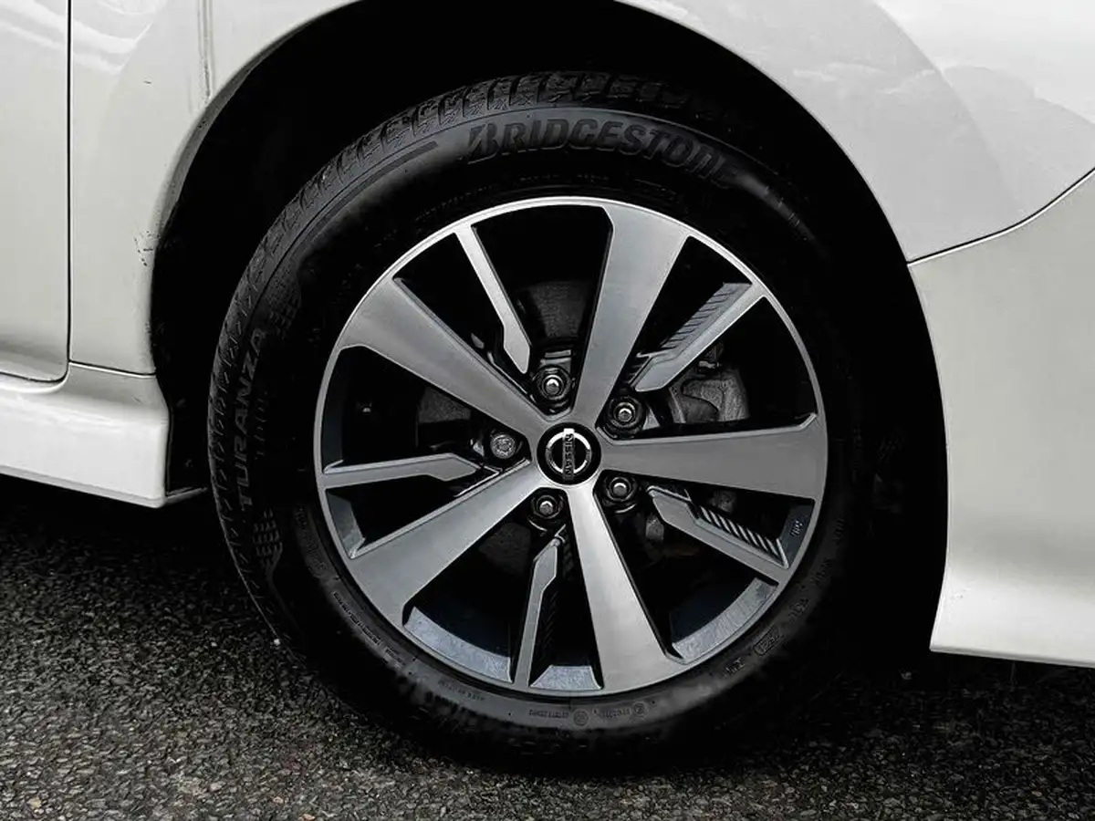 2022-nissan-leaf-e-acenta-big-22