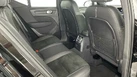 2022-volvo-xc40-15-t4-r-design-small-13