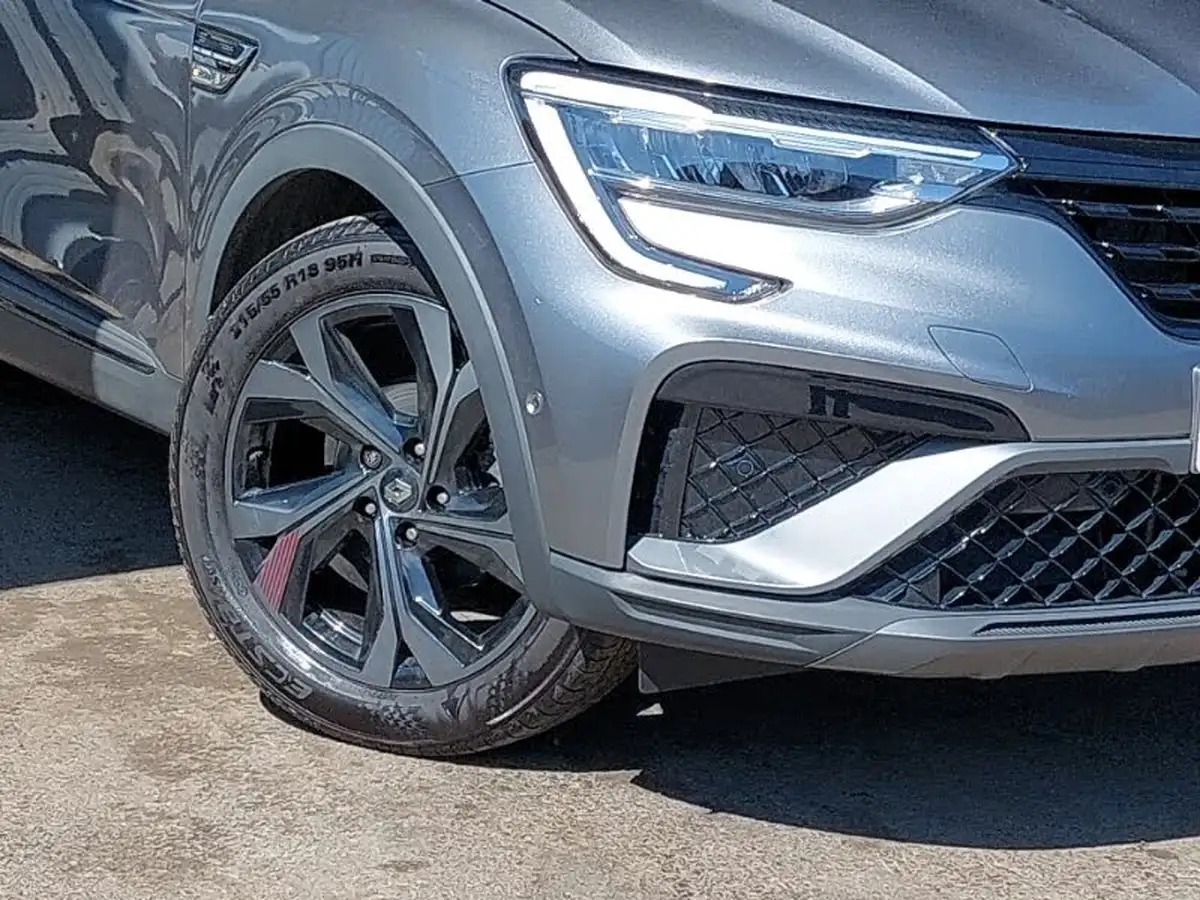 2023-renault-arkana-13-tce-rs-line-big-8