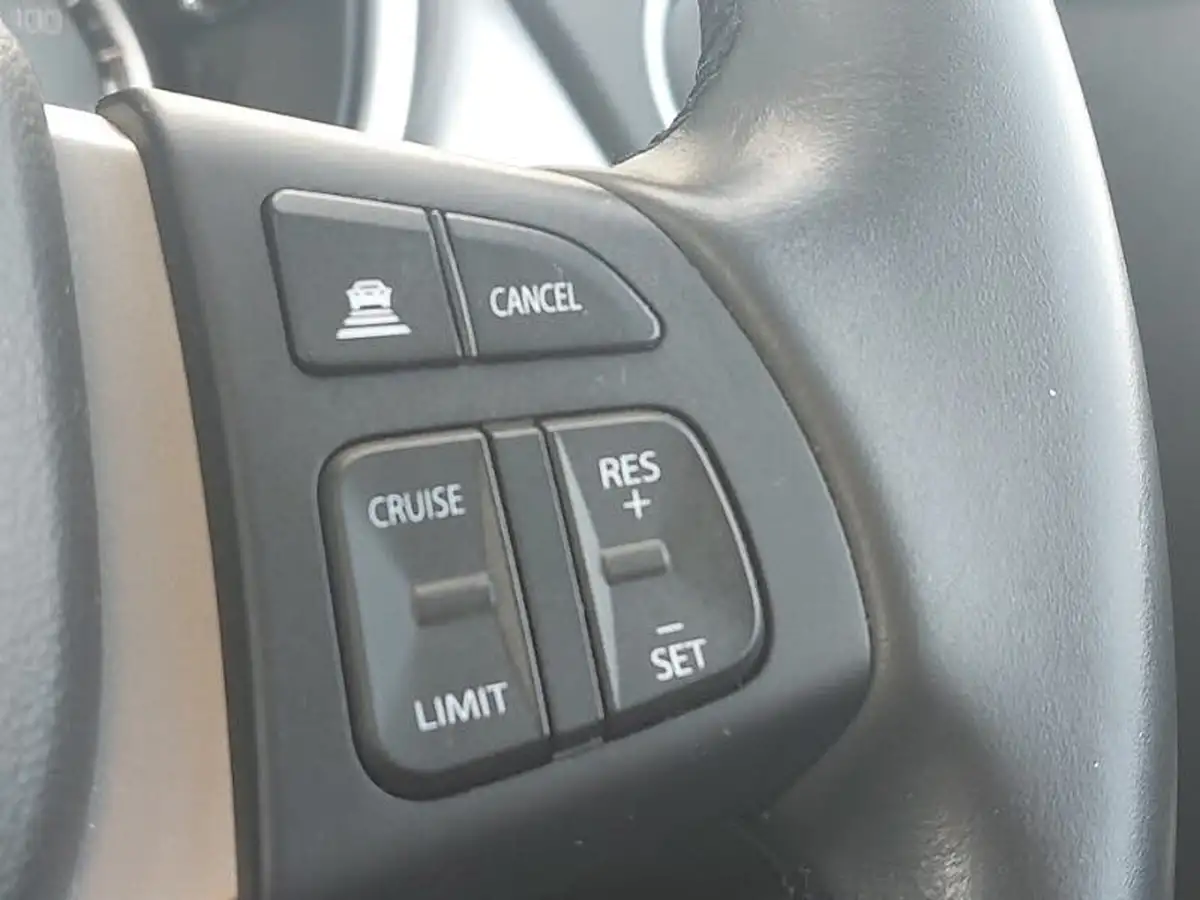 2022-suzuki-vitara-14-boosterjet-sz-t-big-16