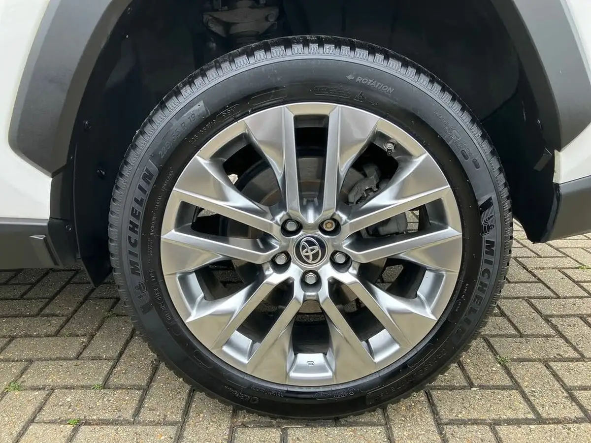2020-toyota-rav4-25-vvt-i-excel-215bhp-big-7
