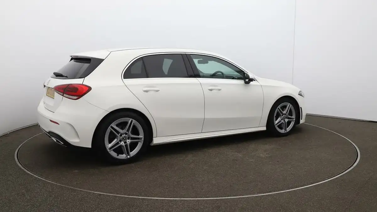 2020-mercedes-benz-a-class-20d-a220d-amg-line-hatchback-5d-big-43