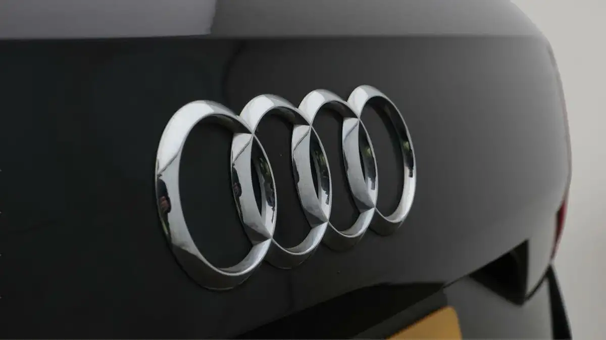 2022-audi-q2-15-35-tfsi-sport-s-tronic-big-20