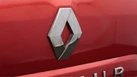 2019-renault-captur-09-tce-iconic-small-20