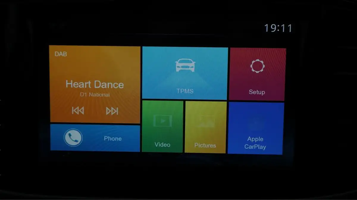 2019-mg-mg3-15-vti-tech-excite-big-11