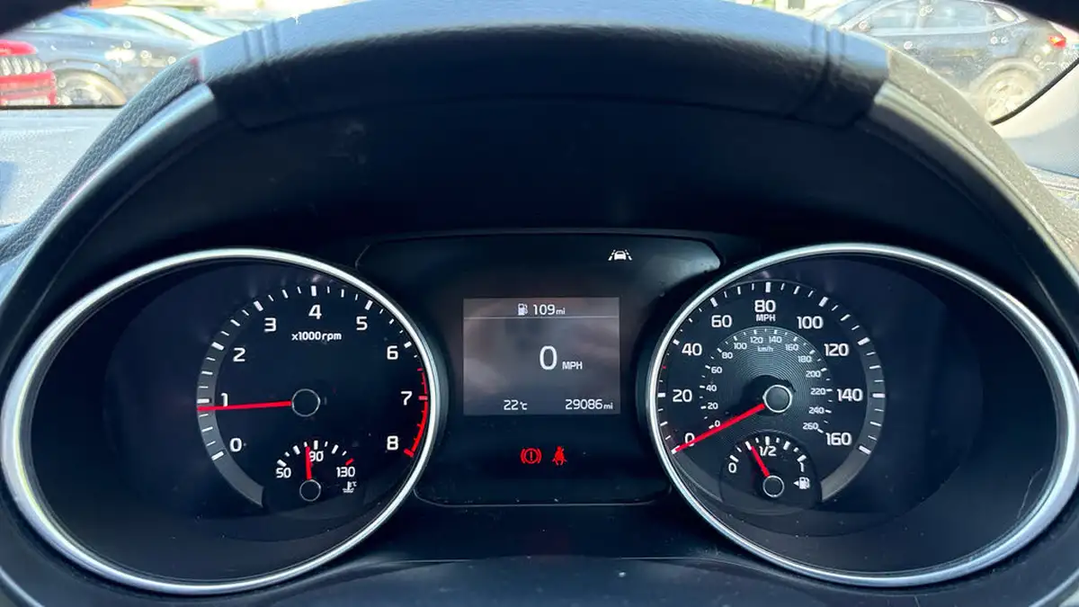 2021-kia-xceed-10-t-gdi-2-big-12