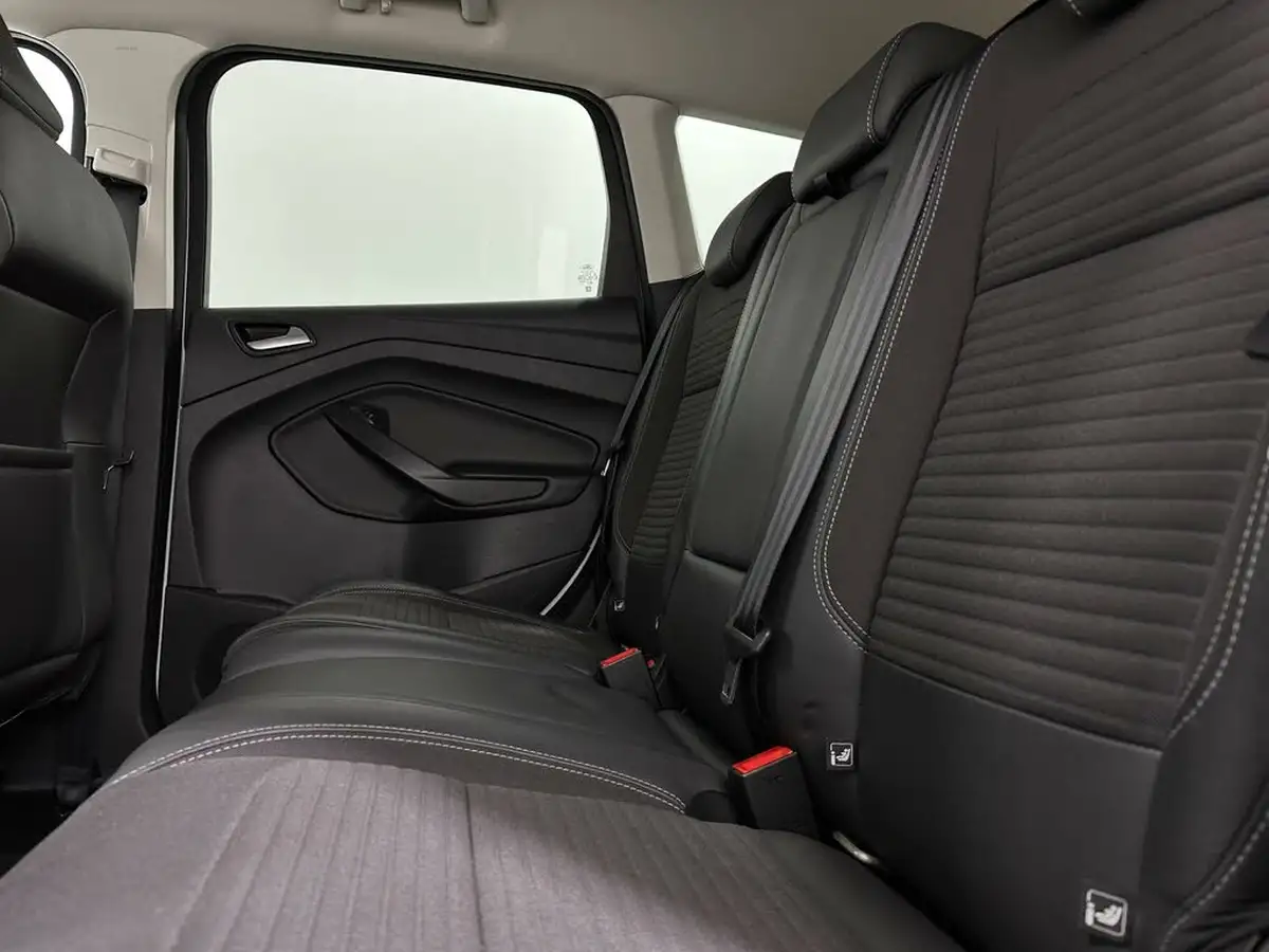 2017-ford-kuga-20tdci-titanium-150ps-big-32