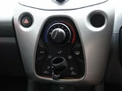 2015-toyota-aygo-10-vvt-i-x-play-5d-x-shift-small-31