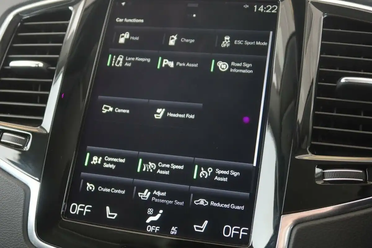 2021-volvo-xc90-20-t8-inscription-390bhp-big-26