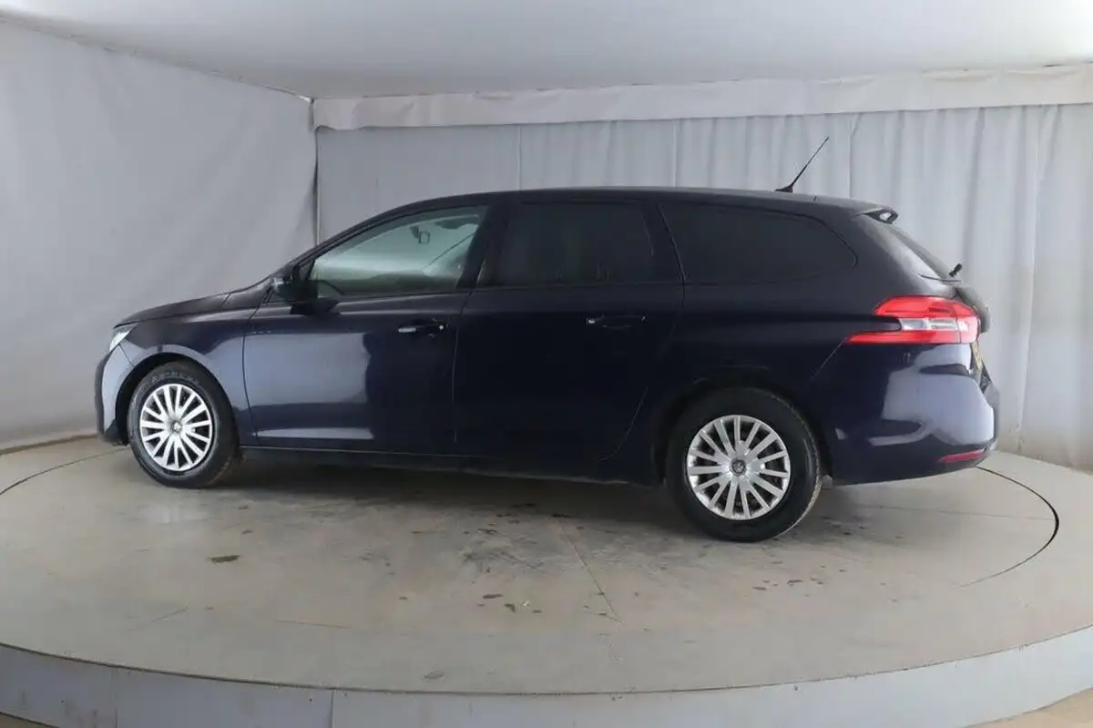 2015-peugeot-308-sw-16hdi-access-big-3