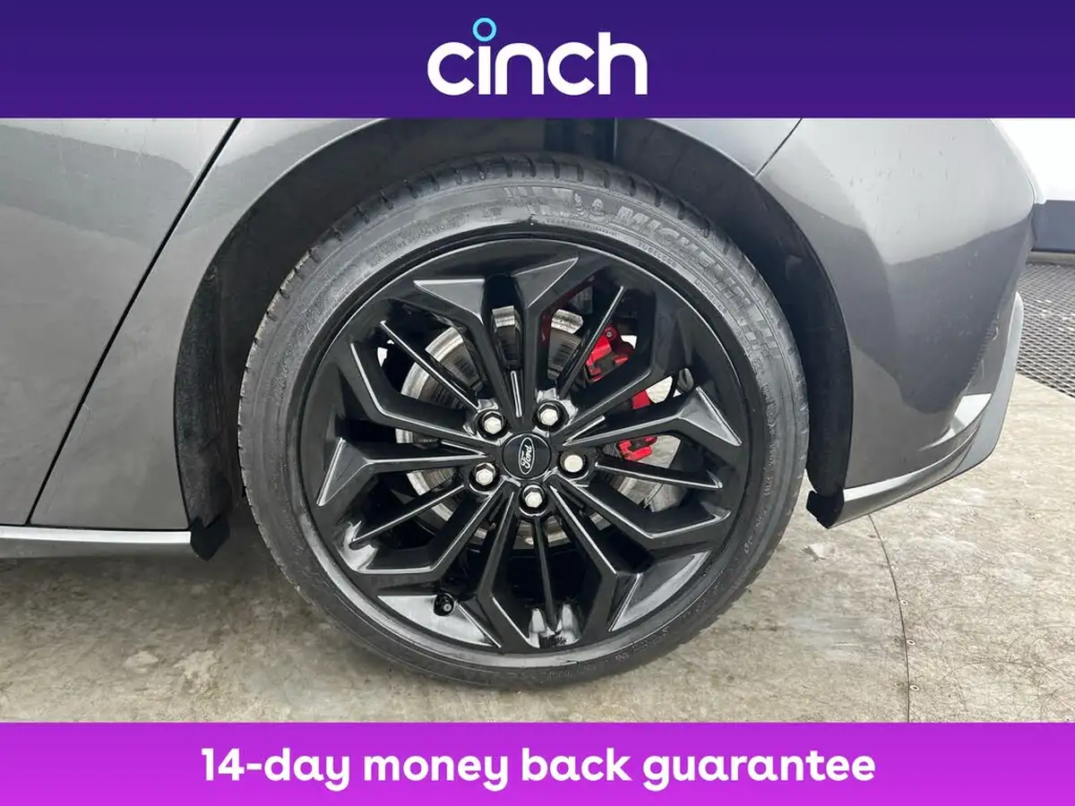 2019-ford-focus-10t-st-line-x-hatchback-big-24