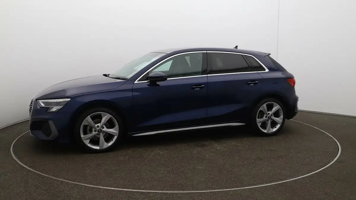 2023-audi-a3-15-35-tfsi-s-line-sportback-5d-big-57